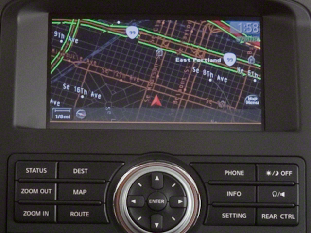 2012 Nissan Pathfinder LE