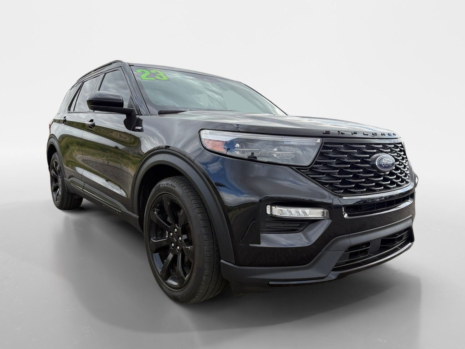 2023 Ford Explorer ST-Line