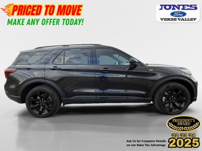 2023 Ford Explorer ST-Line