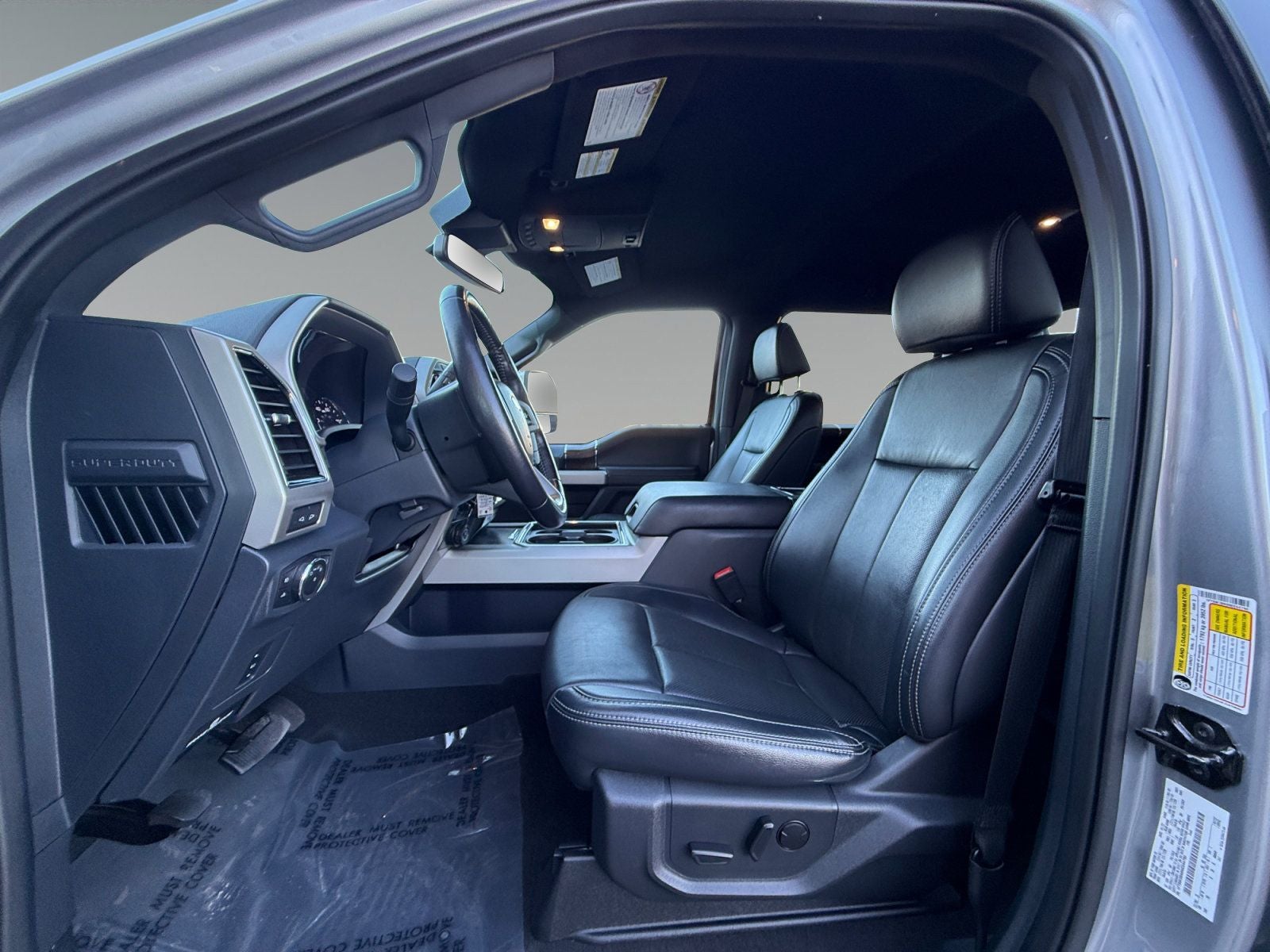 2022 Ford F-350SD Lariat