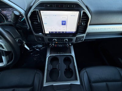 2022 Ford F-350SD Lariat