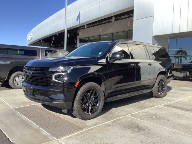 2024 Chevrolet Suburban RST