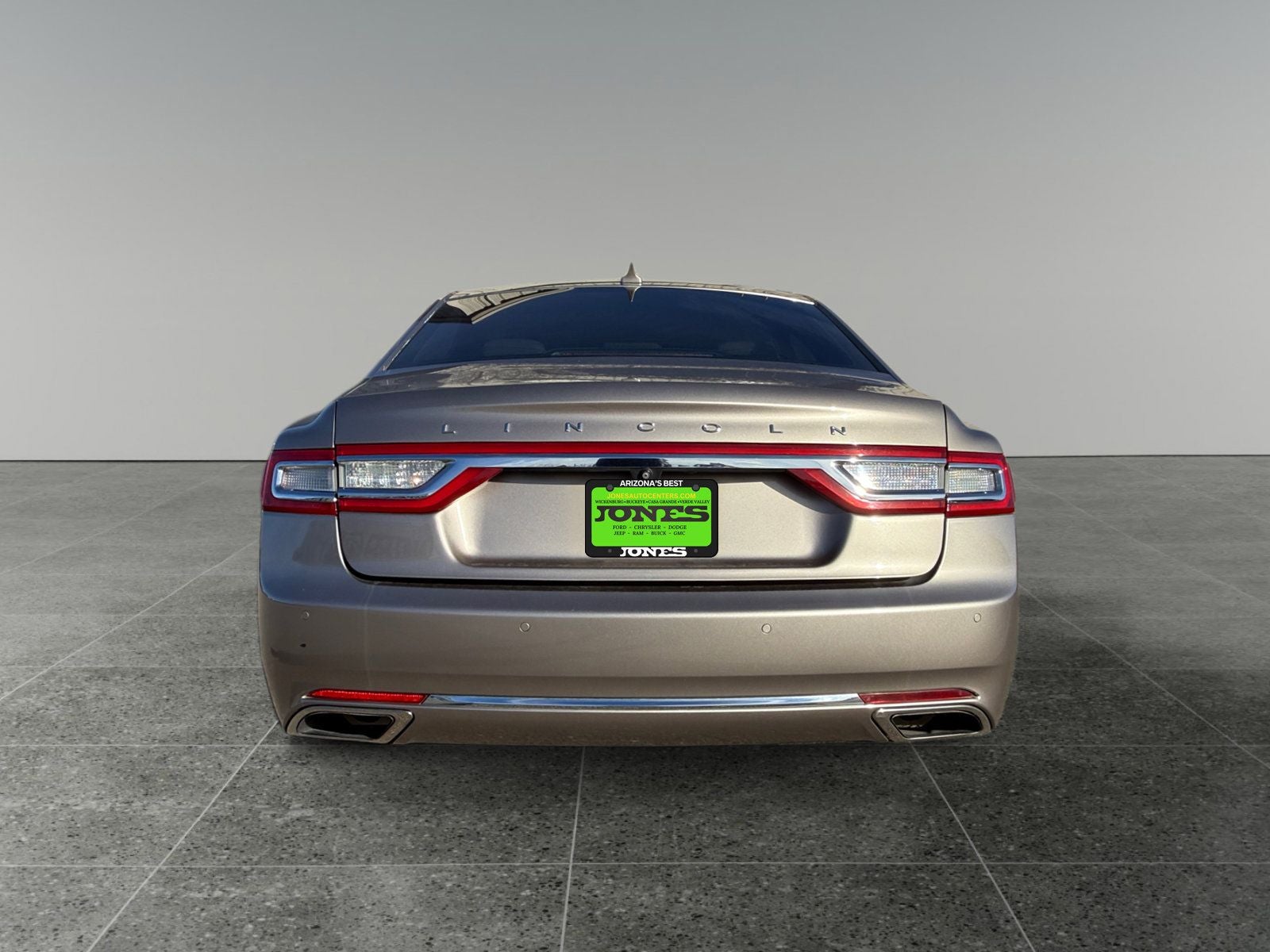 2018 Lincoln Continental Select