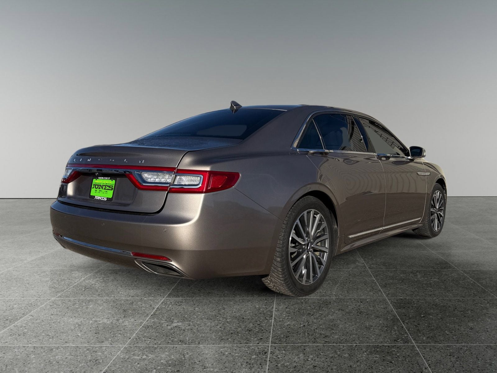 2018 Lincoln Continental Select