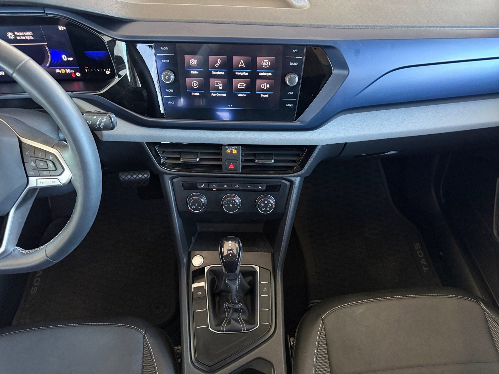 2022 Volkswagen Taos 1.5T SE