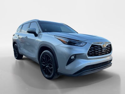 2025 Toyota Highlander XLE