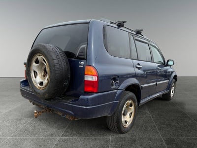 2002 Suzuki XL-7 Base