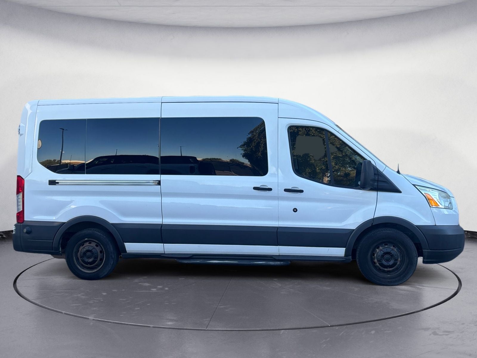 2016 Ford Transit-350 XLT