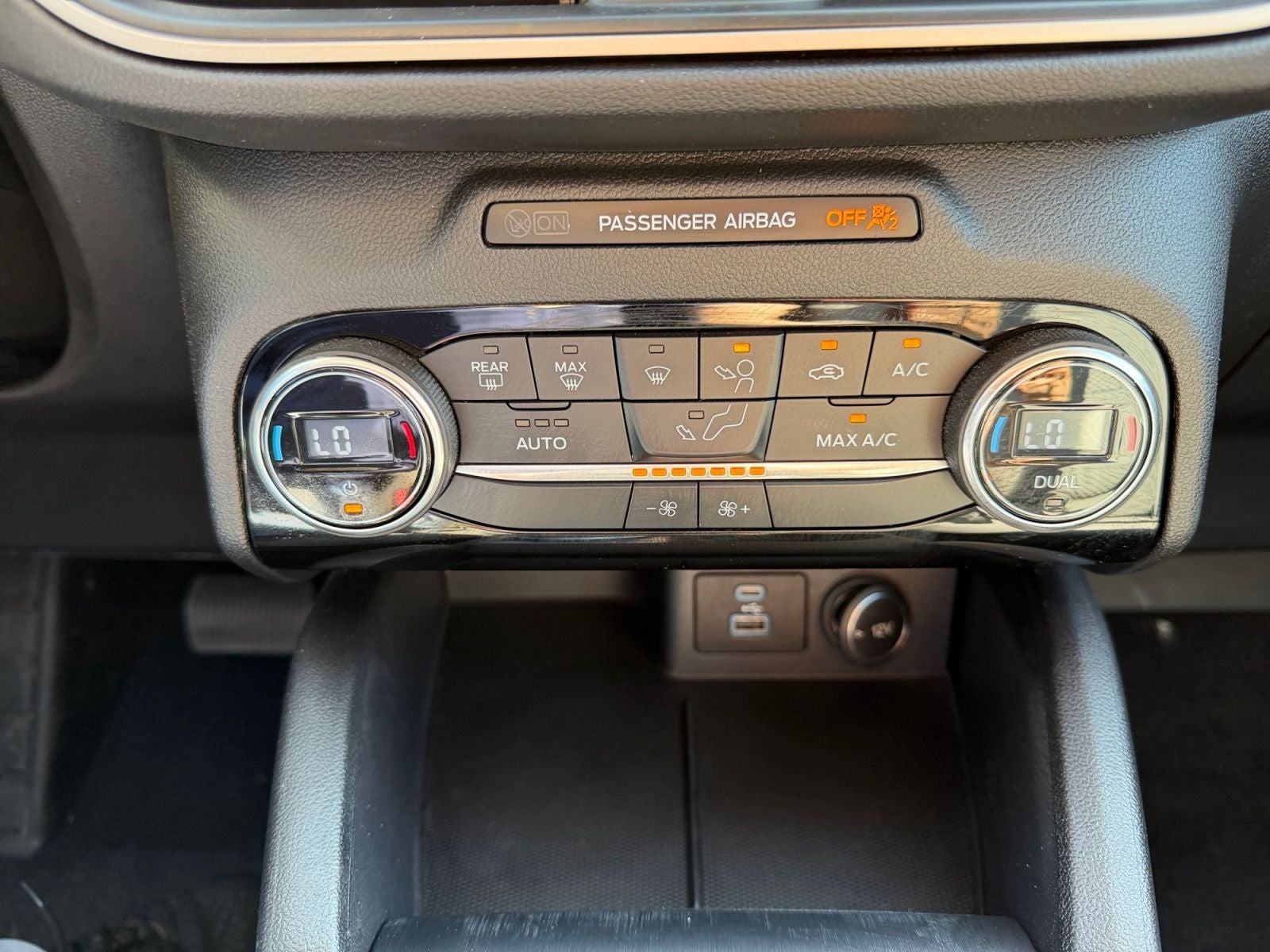 2021 Ford Escape Hybrid SE