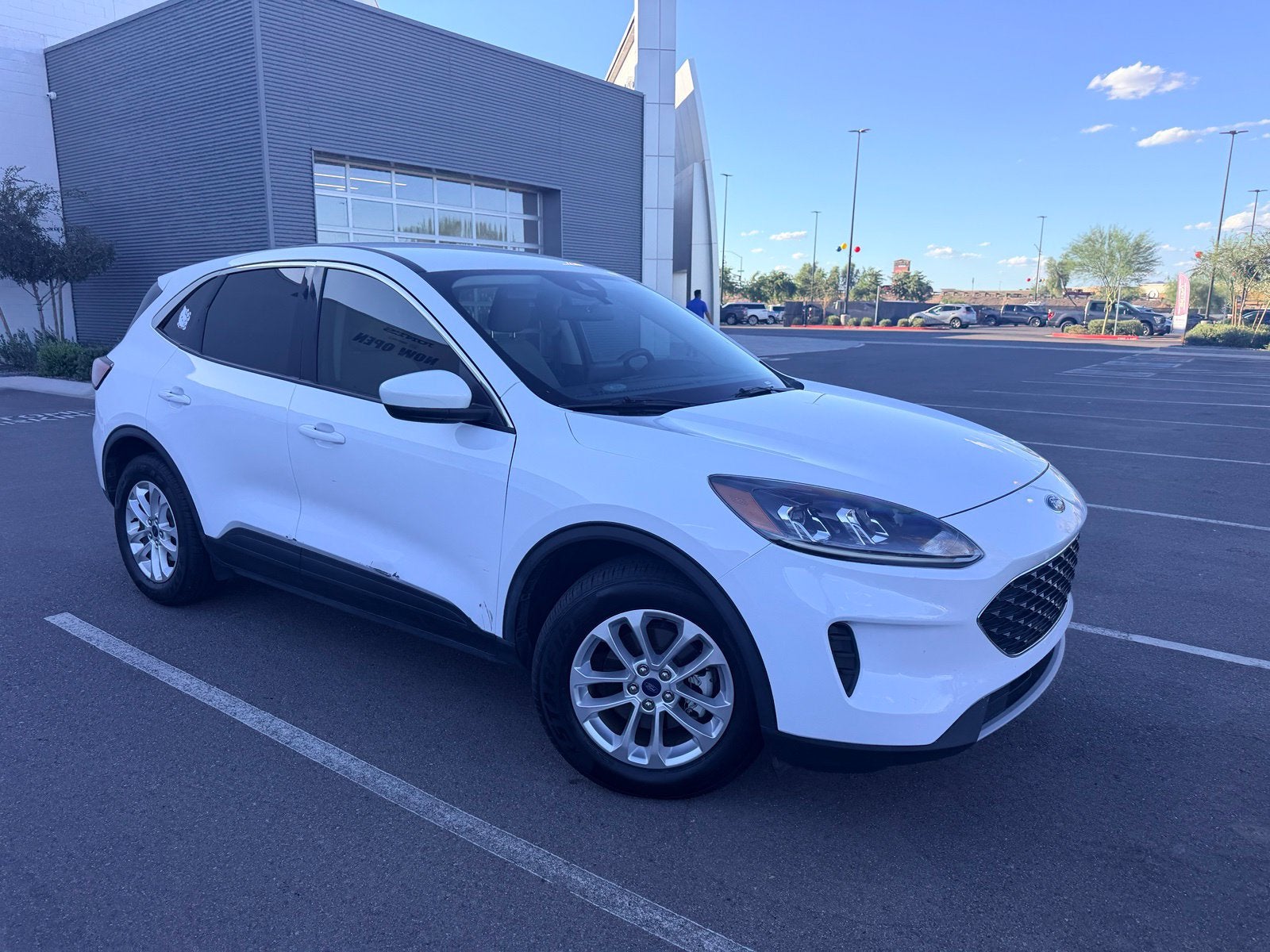 2020 Ford Escape SE