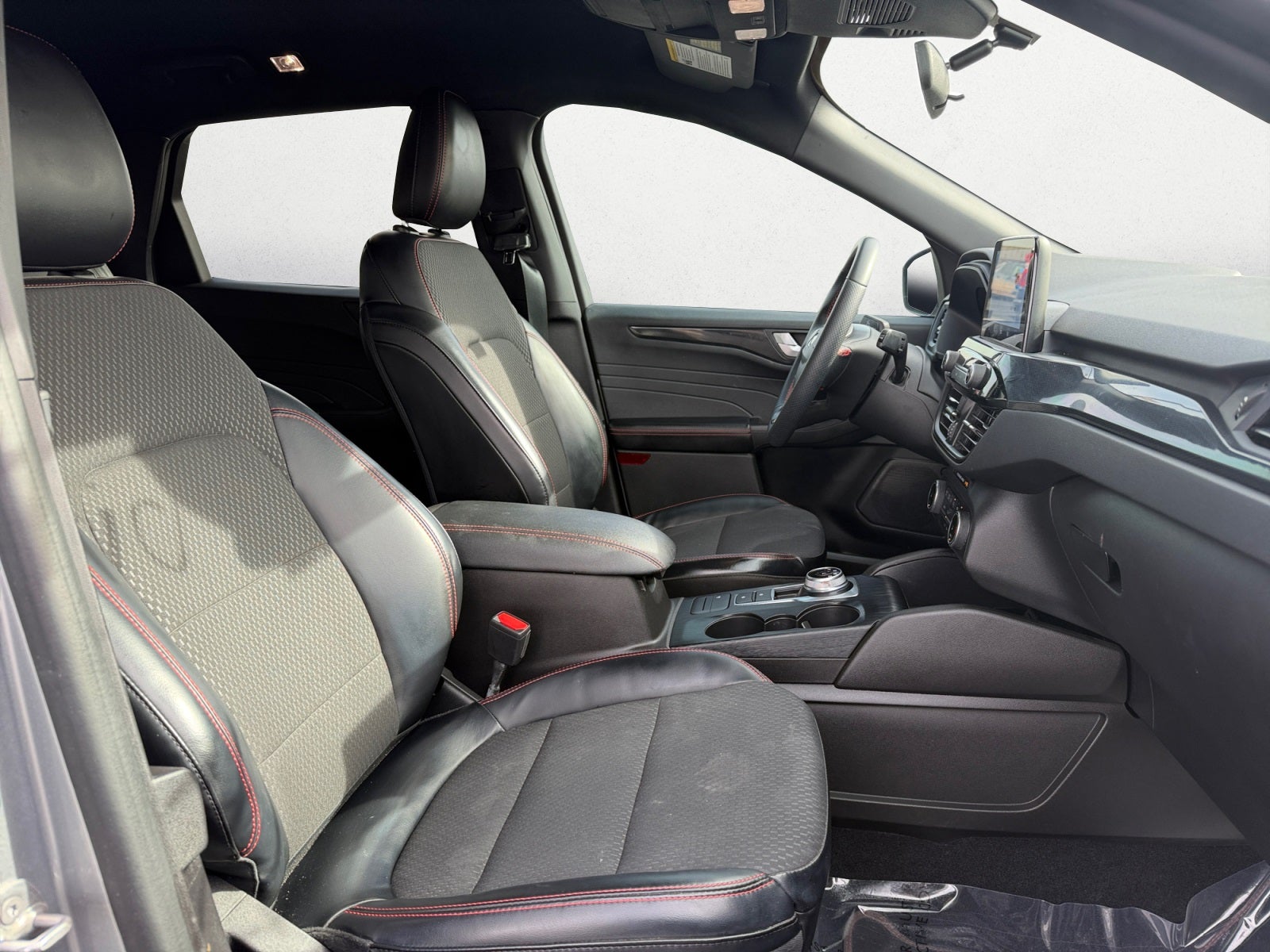 2023 Ford Escape Hybrid ST-Line