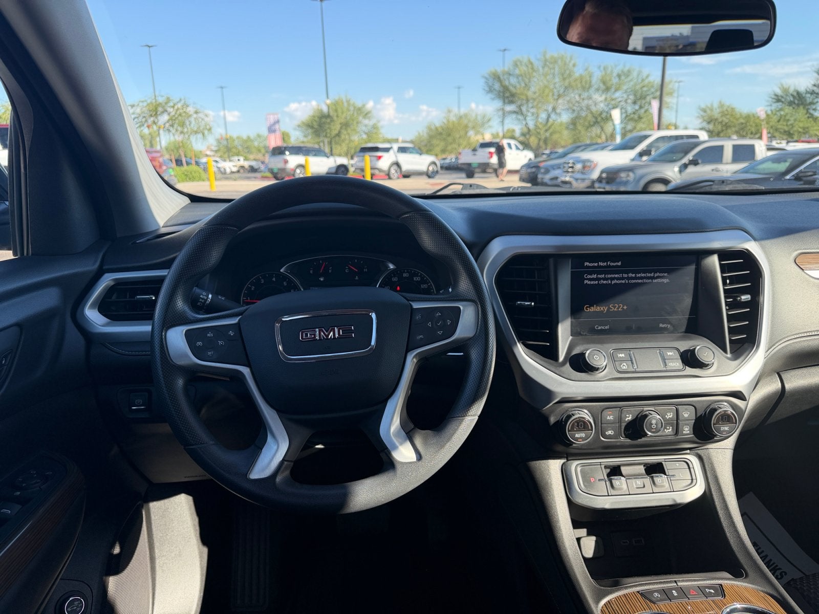 2023 GMC Acadia SLE