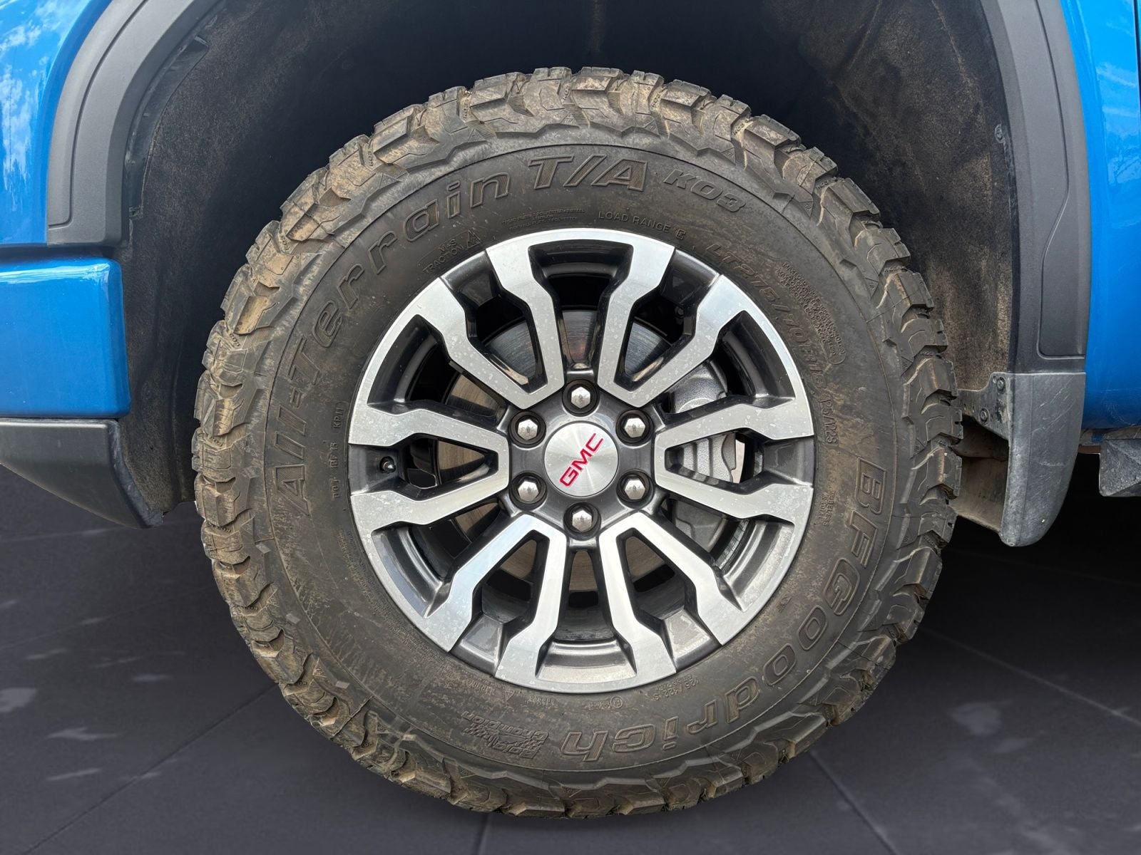 2023 GMC Sierra 1500 AT4