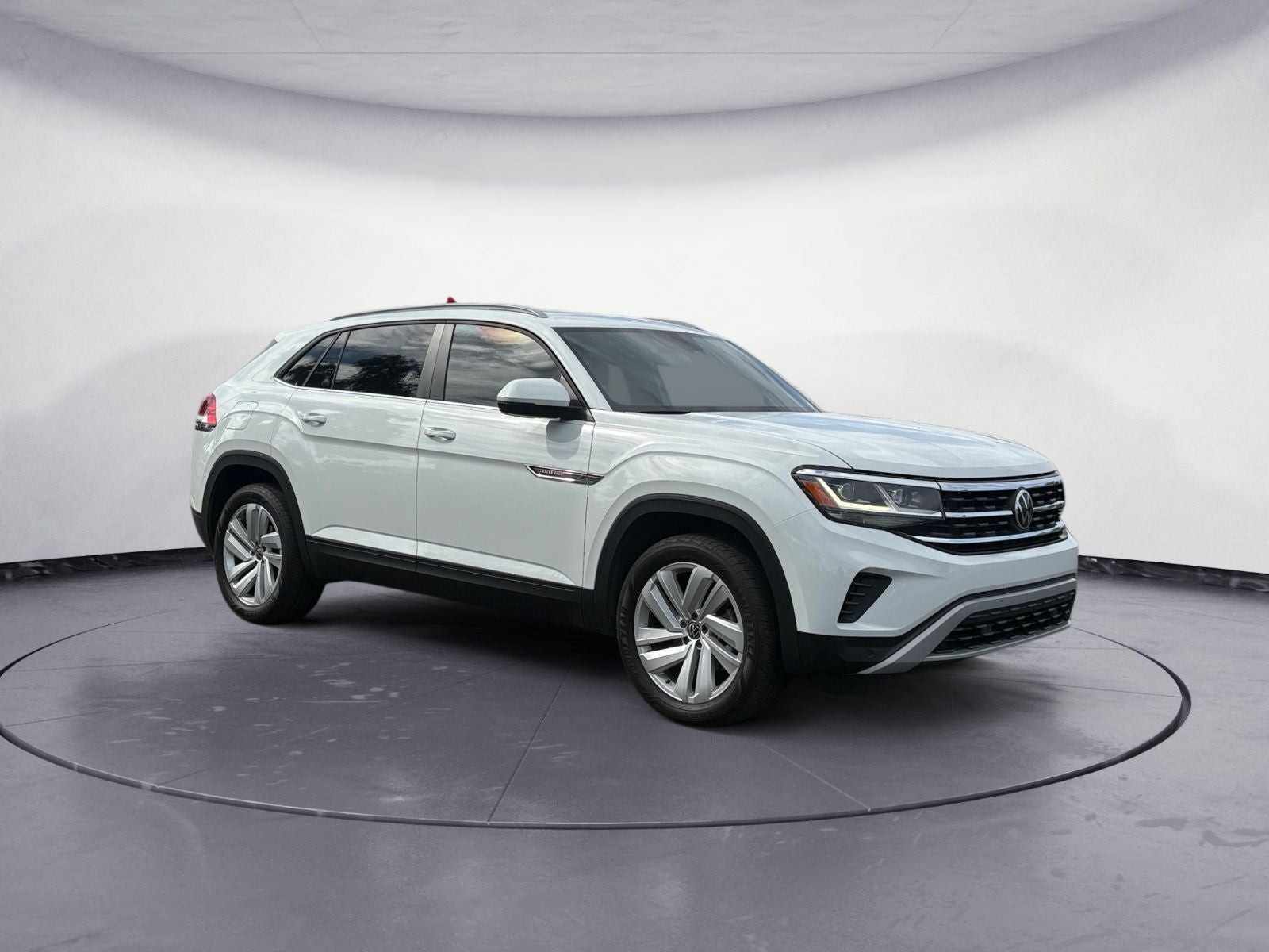 2021 Volkswagen Atlas Cross Sport 2.0T SE w/Technology