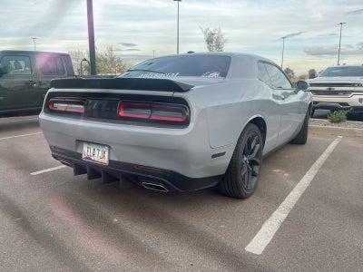 2022 Dodge Challenger SXT