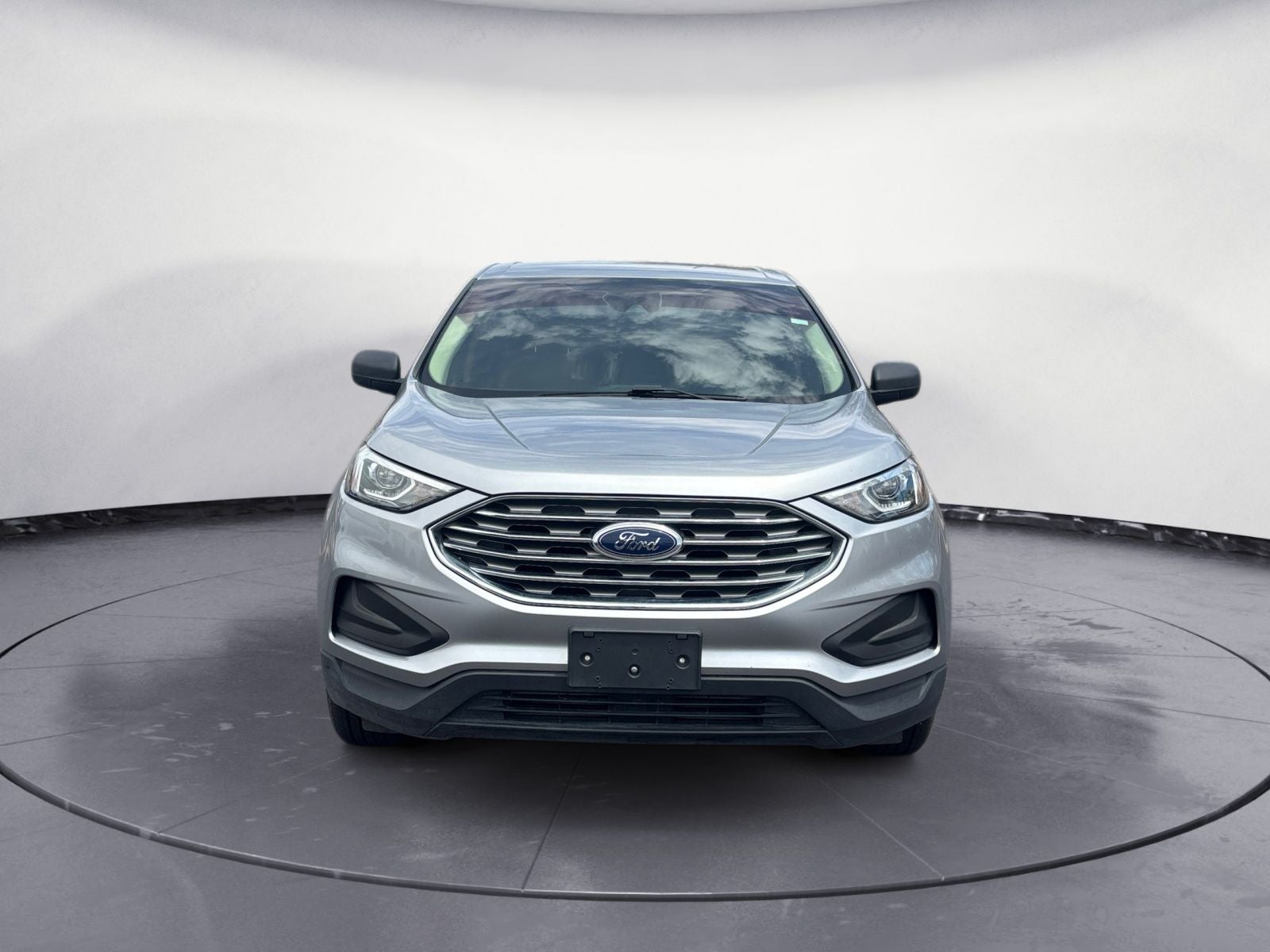 2021 Ford Edge SE