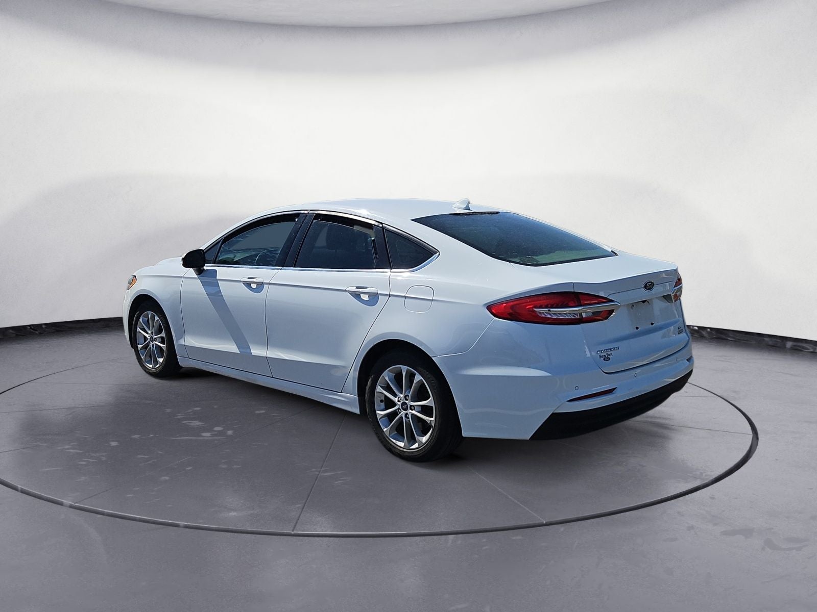 2020 Ford Fusion Hybrid SE