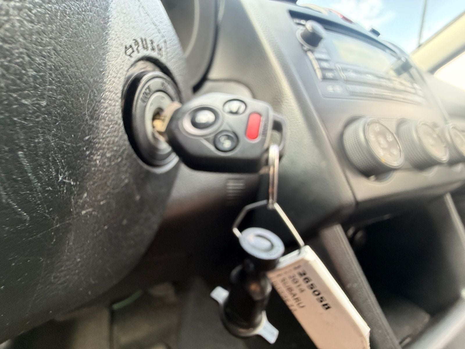 2014 Subaru Impreza 2.0i