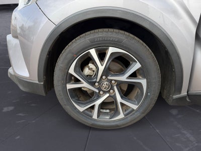 2018 Toyota C-HR XLE Premium