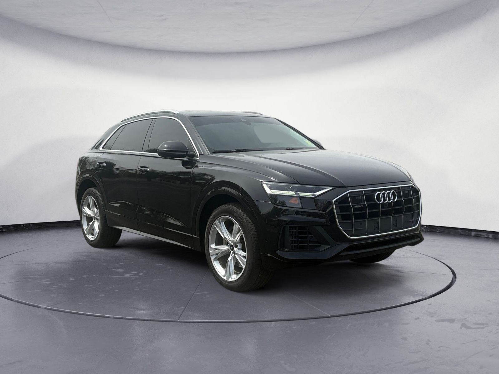 2022 Audi Q8 55 Premium Plus quattro
