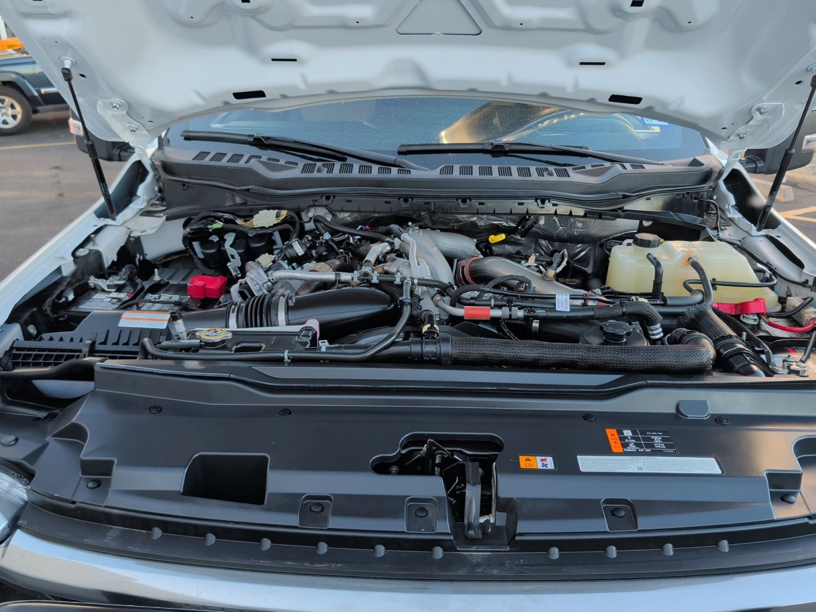 2024 Ford F-450SD Lariat DRW