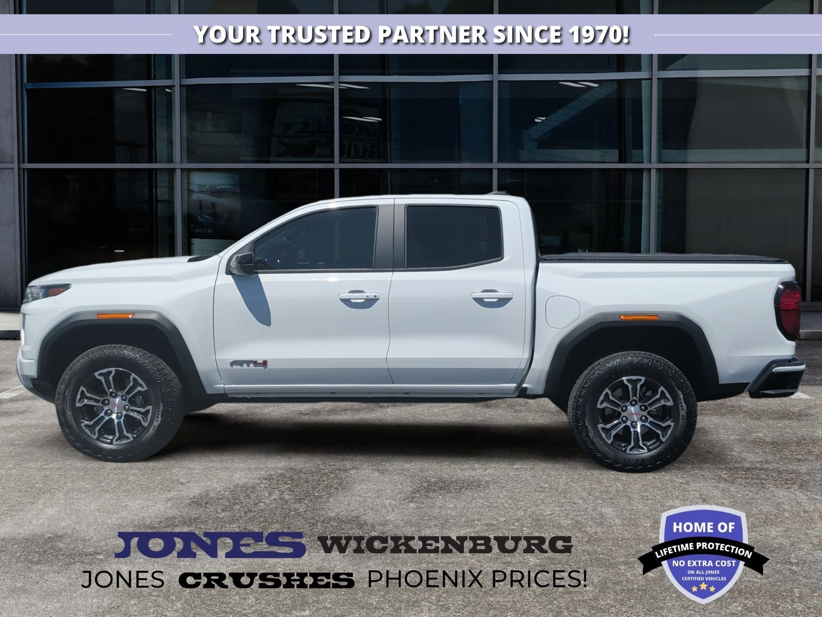 2025 GMC Canyon AT4
