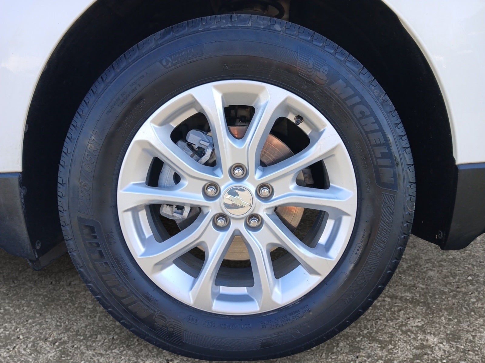 2019 Chevrolet Equinox LS