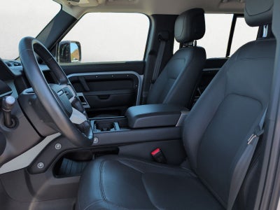 2023 Land Rover Defender 130 SE
