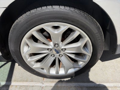 2016 Ford Taurus Limited