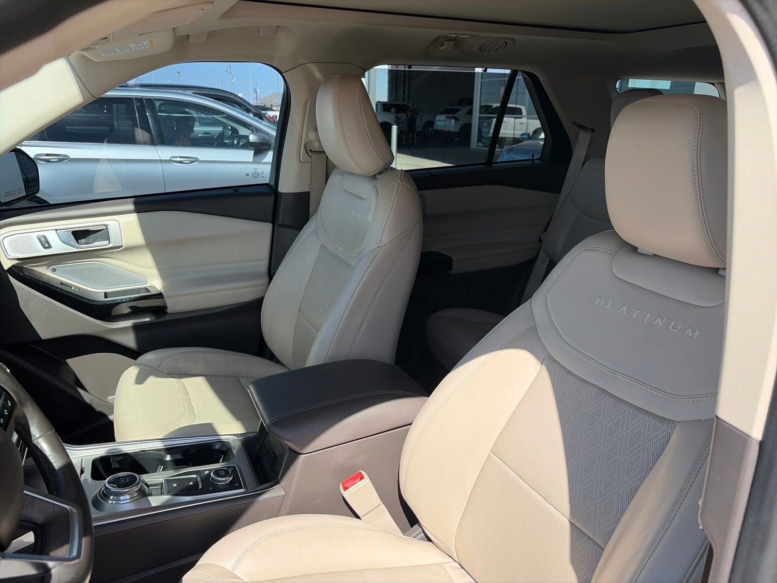2021 Ford Explorer Platinum
