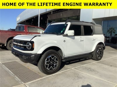 2023 Ford Bronco Base