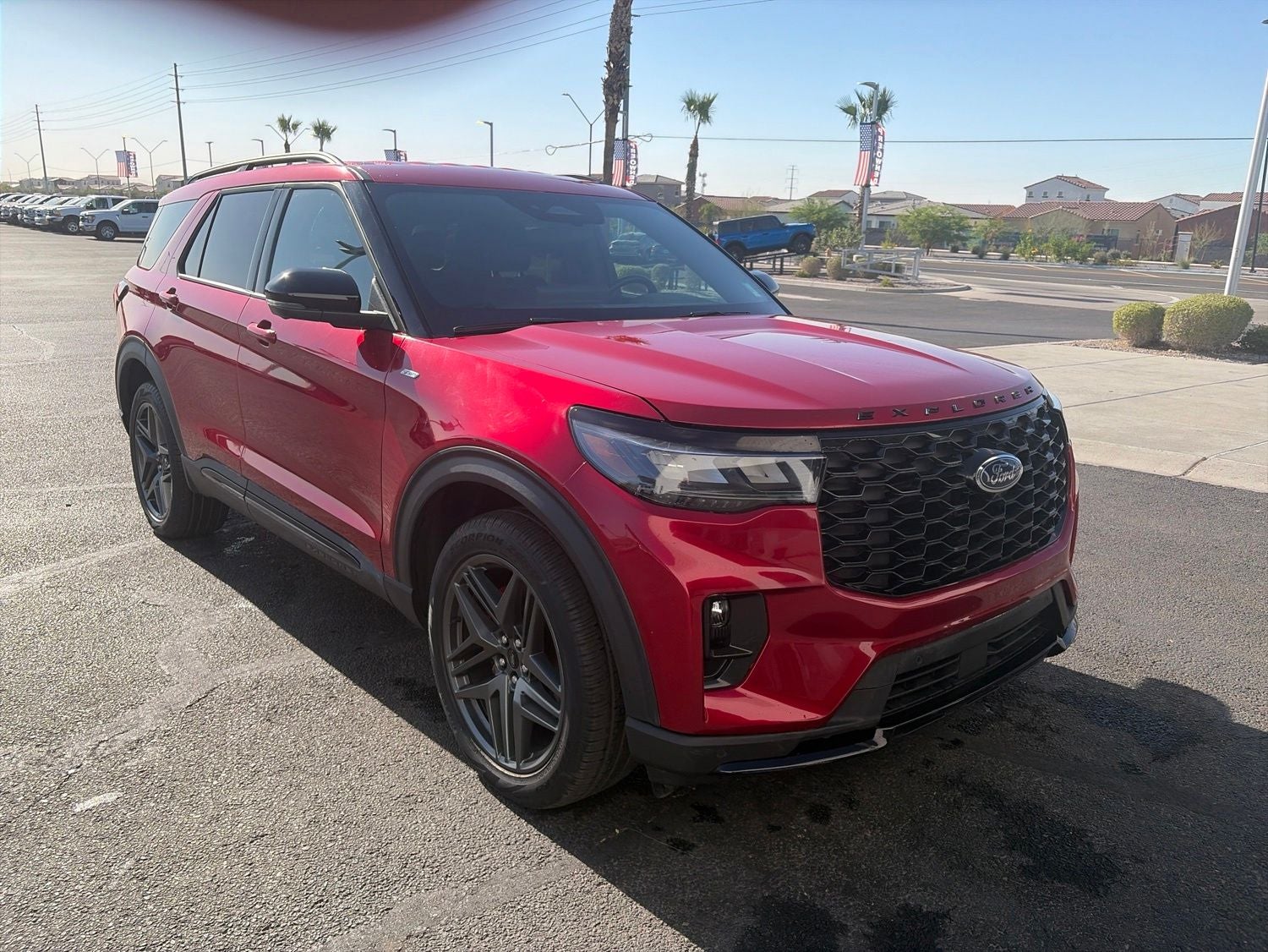 2025 Ford Explorer ST-Line