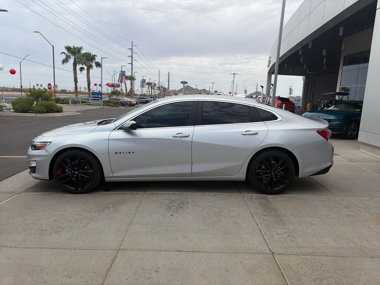 Used 2020 Chevrolet Malibu 1LT with VIN 1G1ZD5ST7LF150584 for sale in Buckeye, AZ