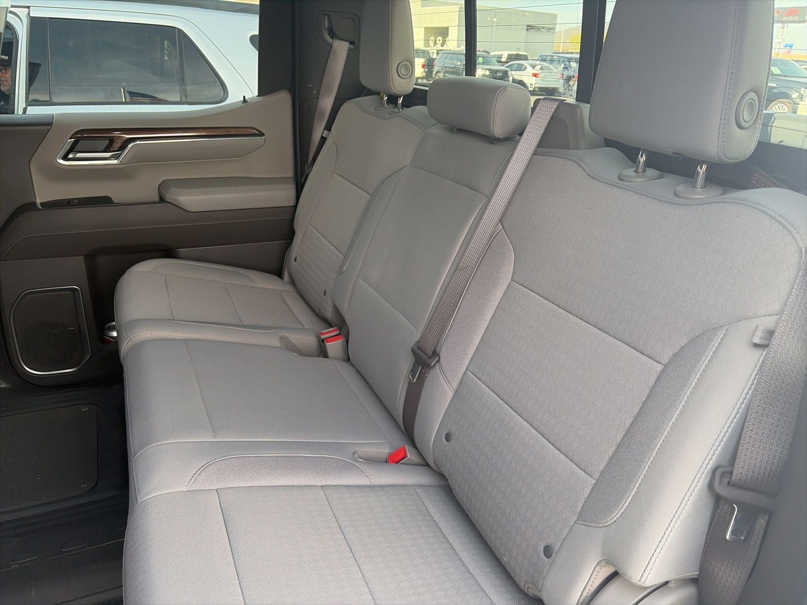 2024 Chevrolet Silverado 1500 LT LT1
