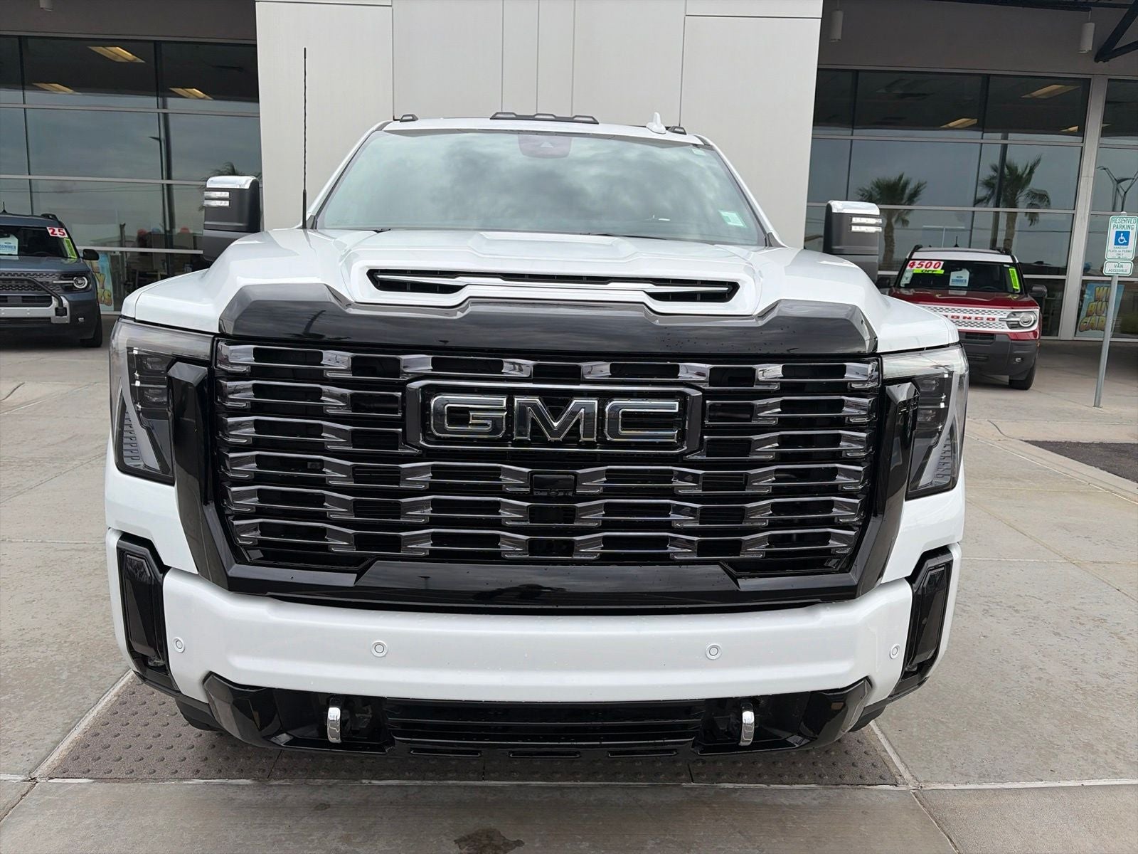 2025 GMC Sierra 2500HD Denali Ultimate