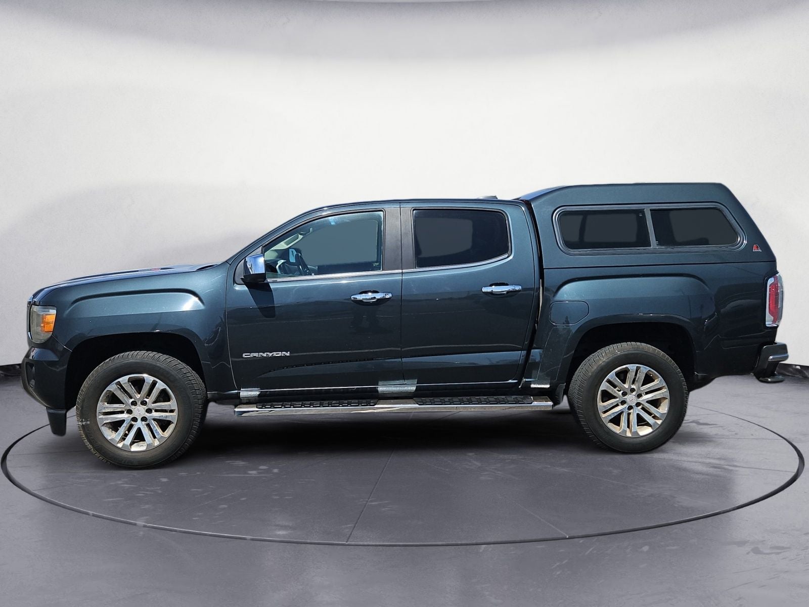 2017 GMC Canyon SLT