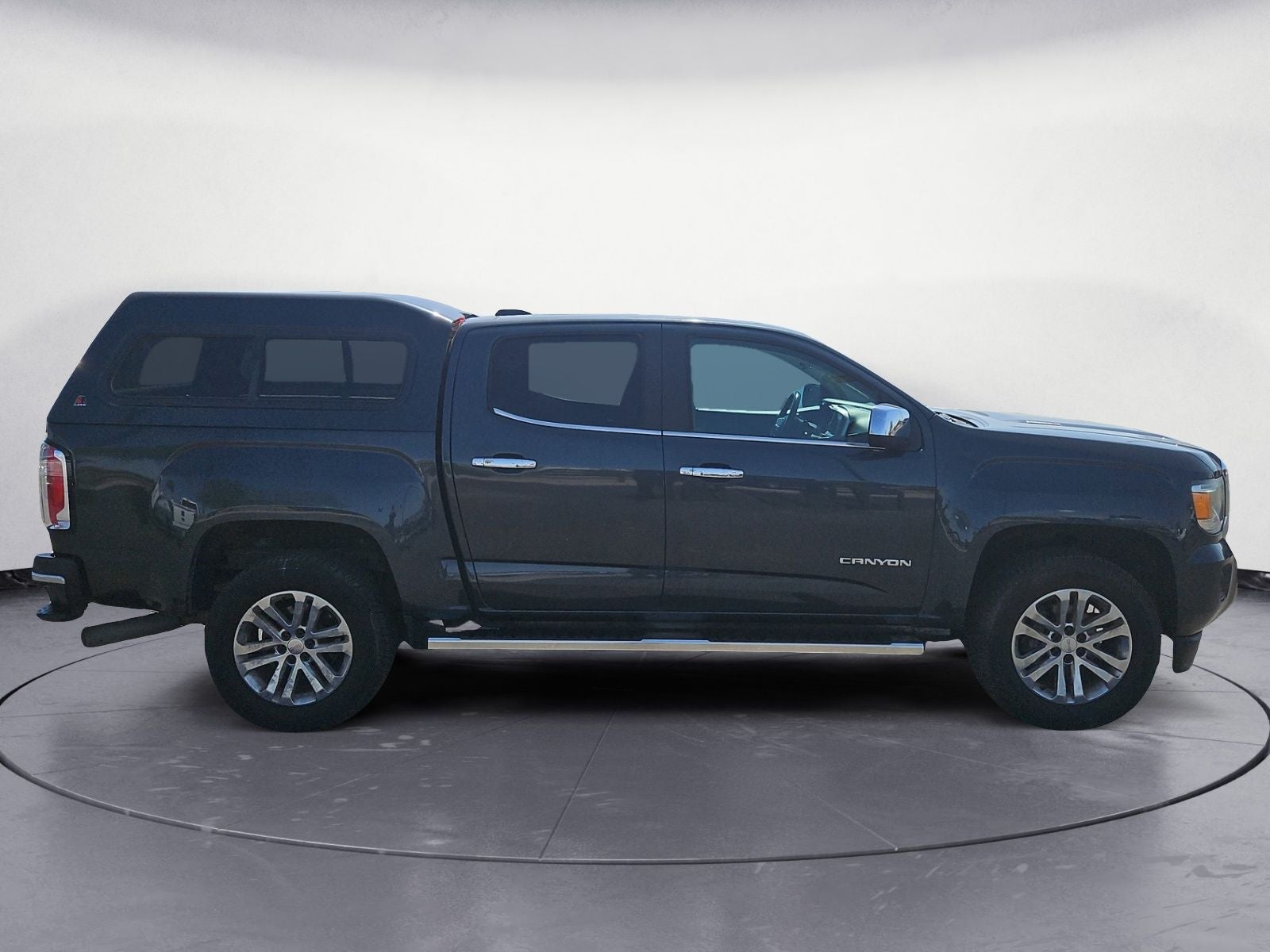 2017 GMC Canyon SLT