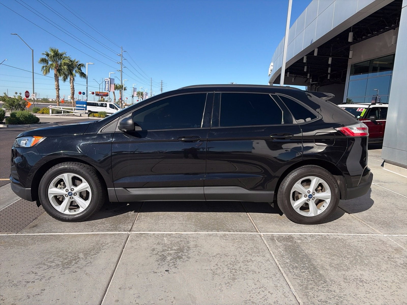 Used 2020 Ford Edge SE with VIN 2FMPK3G93LBB41335 for sale in Buckeye, AZ
