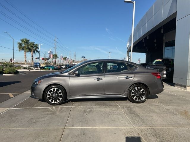 2019 Nissan Sentra SR - Photo 4