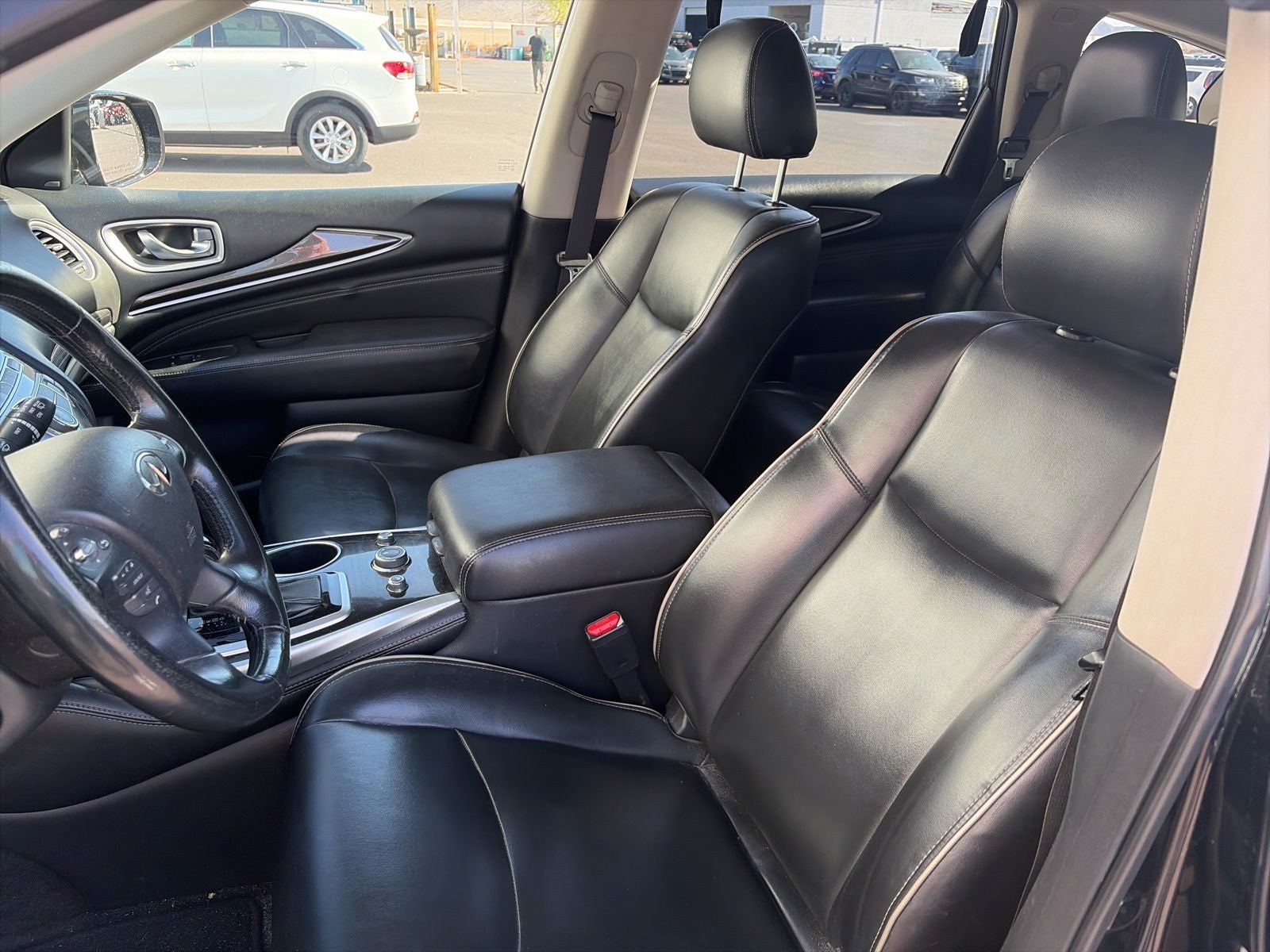 2019 INFINITI QX60 LUXE