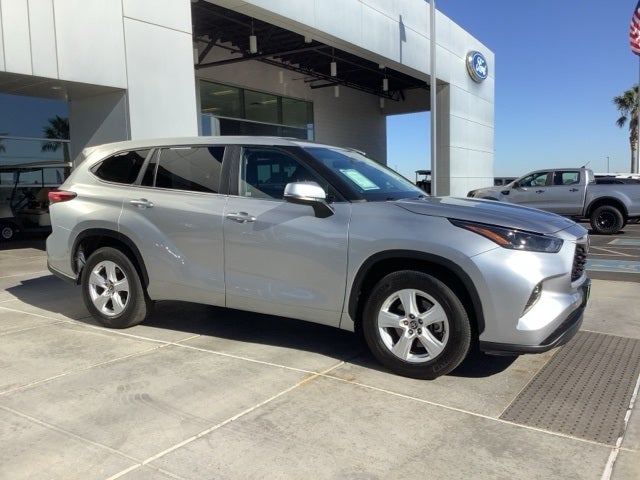 2023 Toyota Highlander L