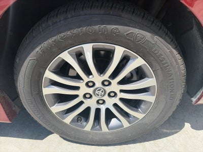 2019 Toyota Sienna XLE