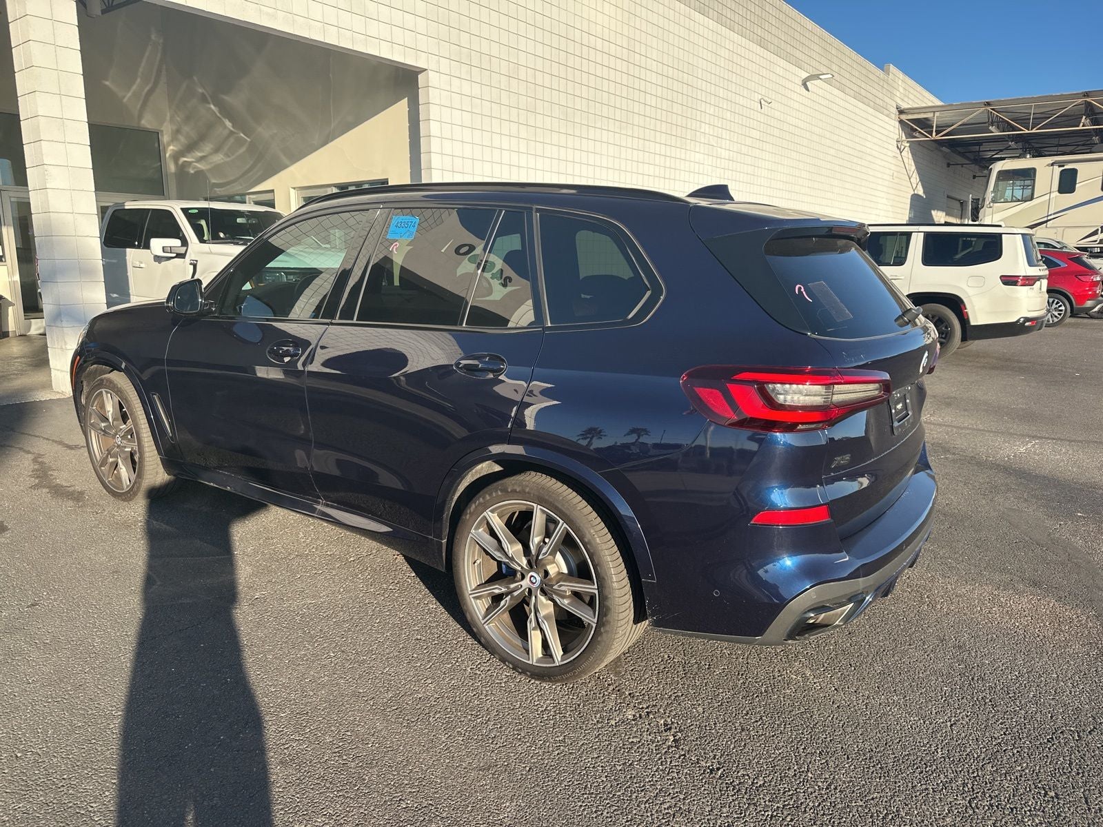 2023 BMW X5 M50i
