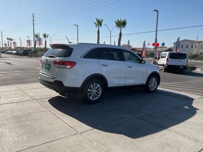 2016 Kia Sorento LX