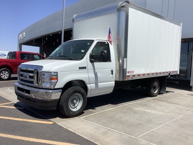 2024 Ford E-350SD Base Cutaway