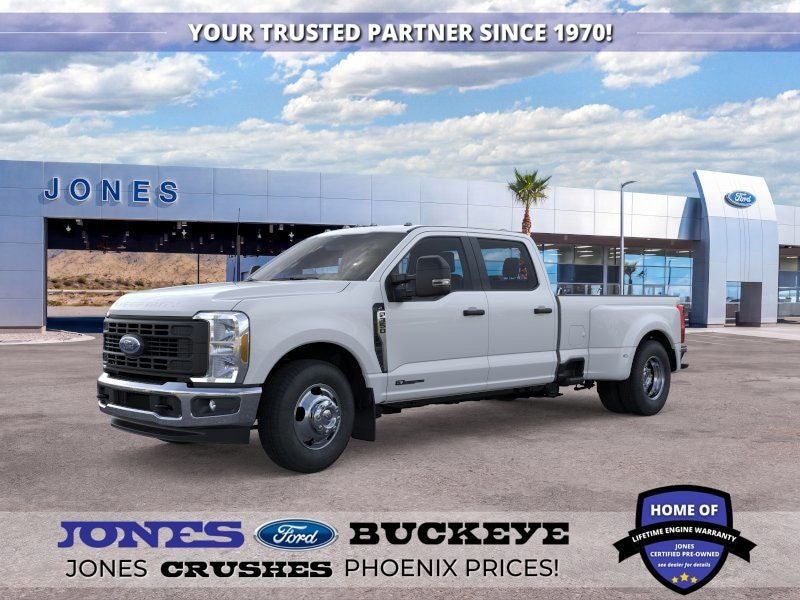 2026 Ford Super Duty F350 4X2 CREW/C