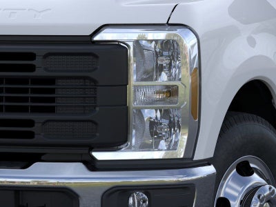 2026 Ford Super Duty F350 4X2 CREW/C