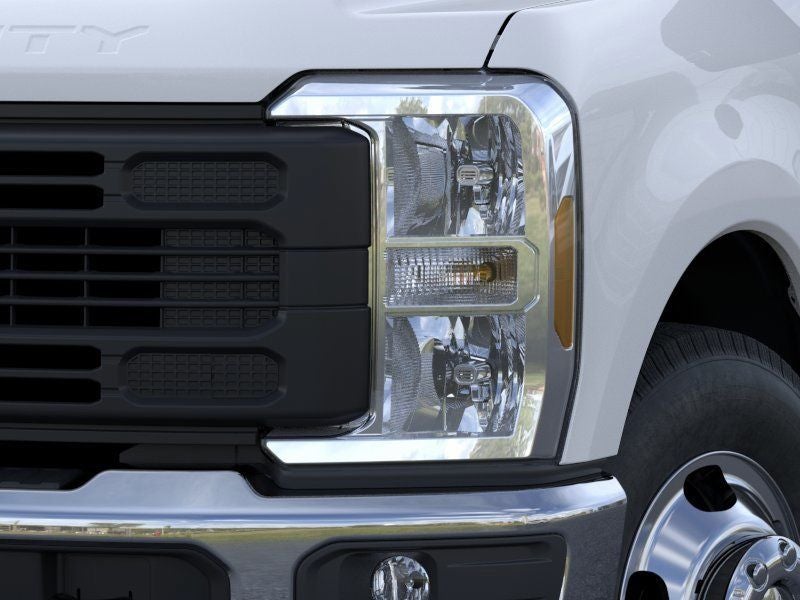 2026 Ford Super Duty F350 4X2 CREW/C